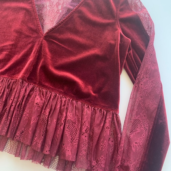 Free People Velvet & Lace V-Neck Top in Burgundy | Small - Picture 4 of 6